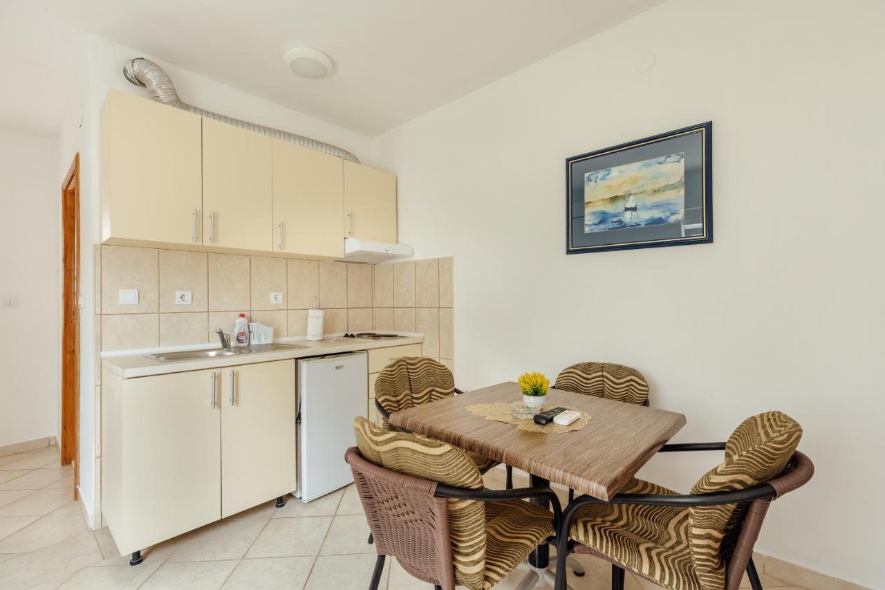 Premium Spot Apartments Herceg Novi Exterior photo